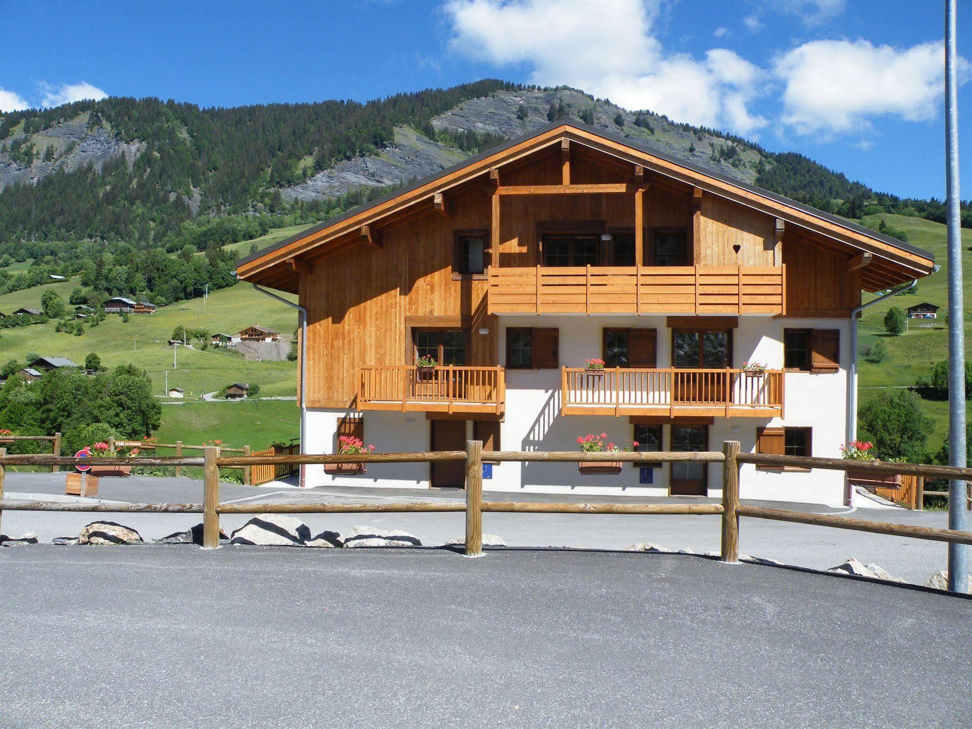 Residence Nemea Les Chalets Des Evettes Flumet Bagian luar foto