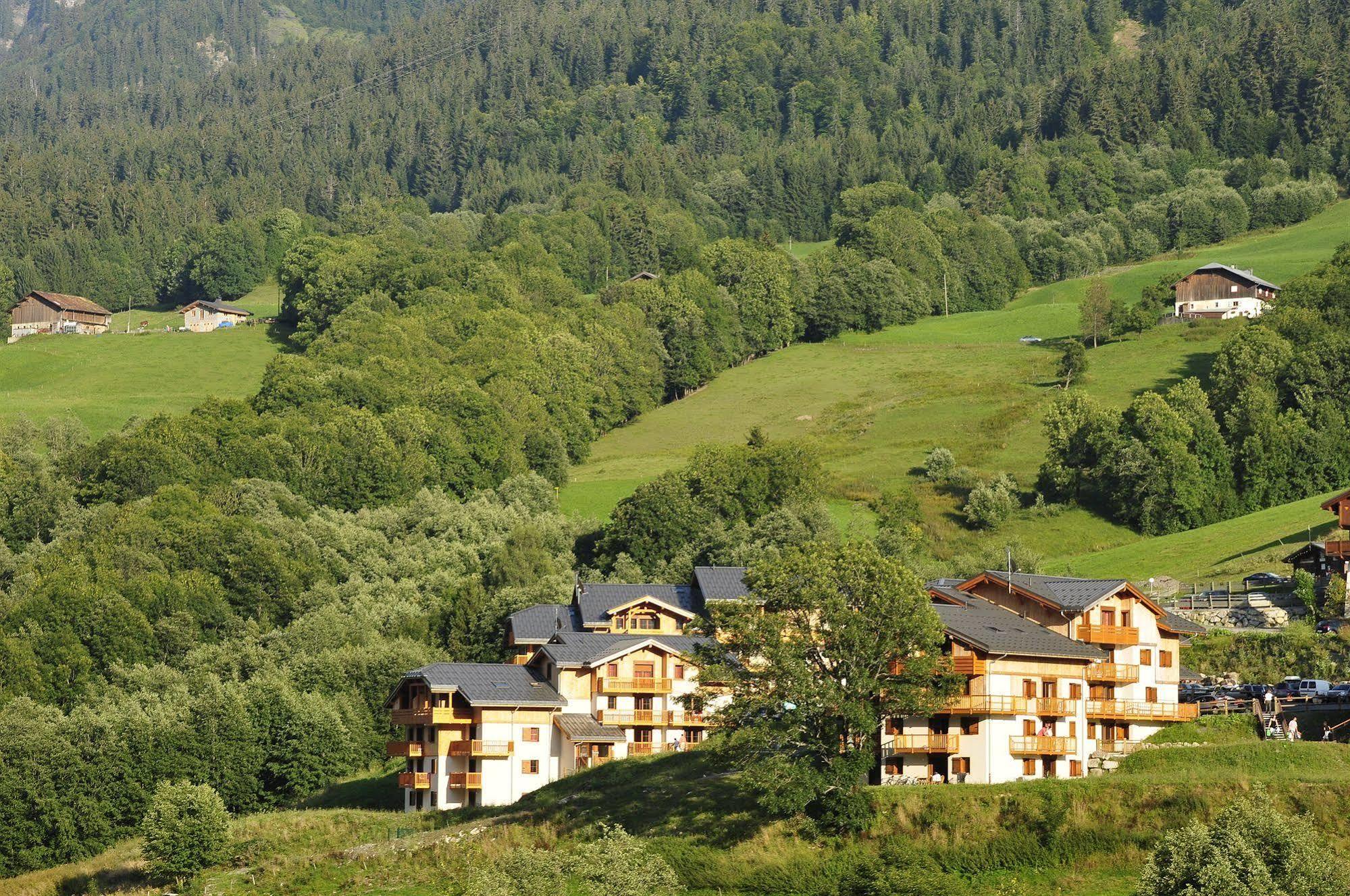 Residence Nemea Les Chalets Des Evettes Flumet Bagian luar foto
