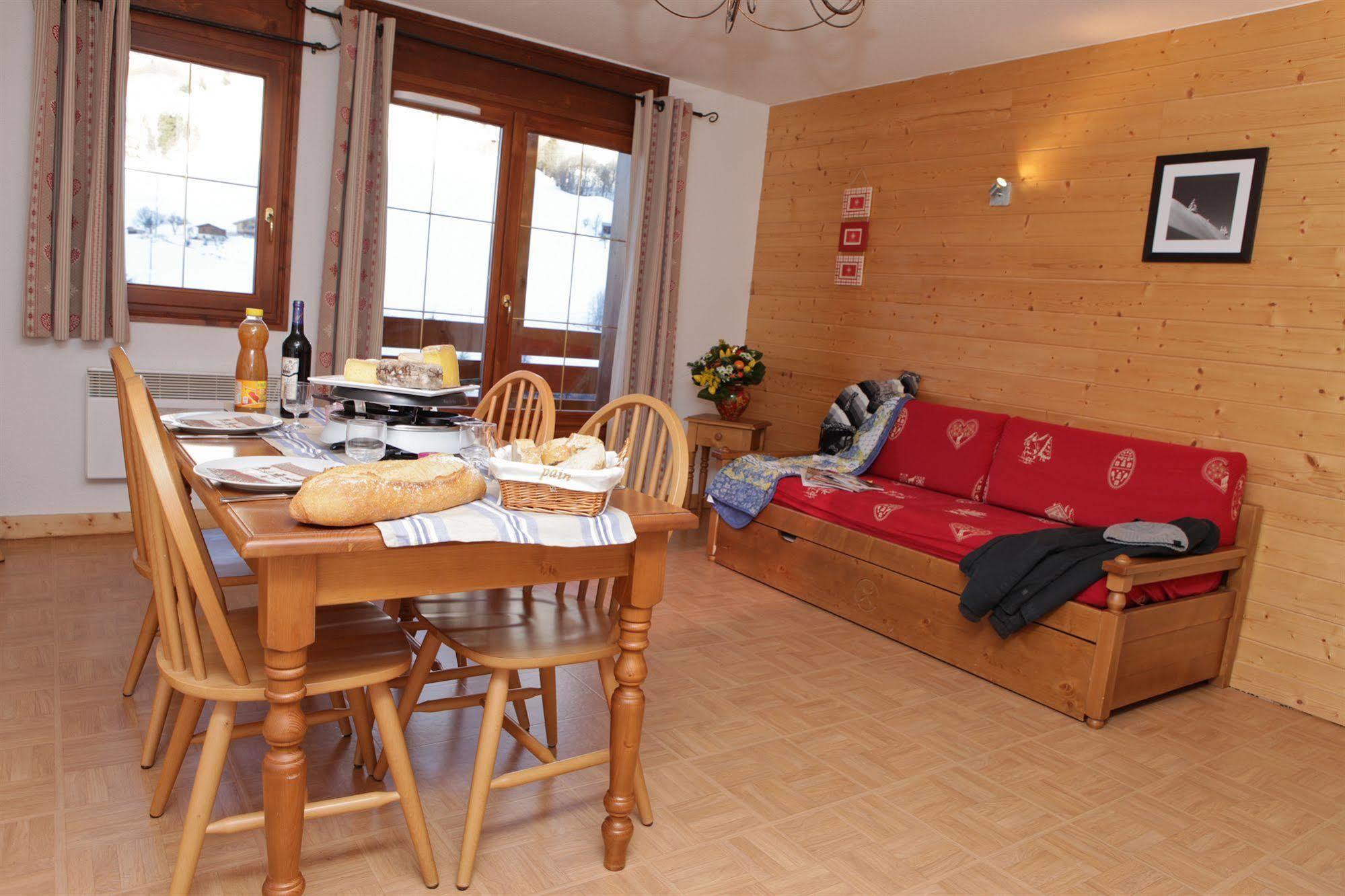 Residence Nemea Les Chalets Des Evettes Flumet Bagian luar foto